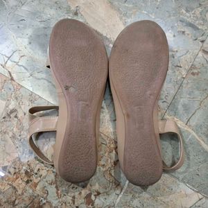 Metro wedges sandals