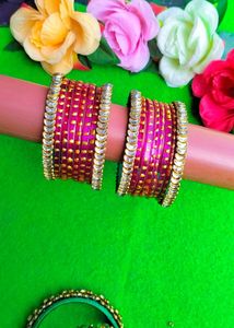 4 side bangles 1 bozen glass bangle
