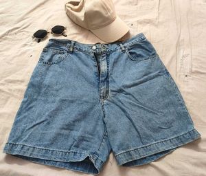 Denim shorts ❤️