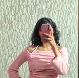 Y2K Pink Ruched Crop Top LIKE NEW (less dilivery)