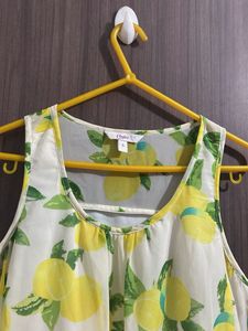 Lemon Print Sleeveless Top