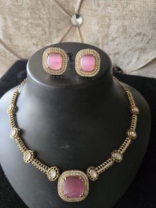 Elegant Pink Stone Necklace &amp; Earring Set