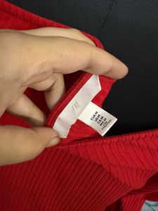 Red Puff Sleeve Ribbed Top