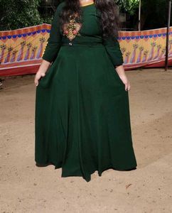 Elegant Green Ethnic Gown