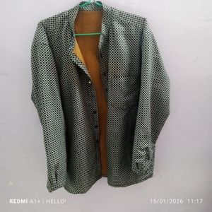 black band collar warm shirt