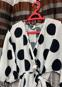 H&amp;M Chic Polka Dot Wrap Dress