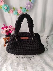 Cute & Elegant Dumpling Bag/clutch🖤✨