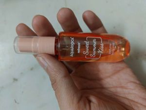 Aqualogica Sweet Summer Kiss Body Mist