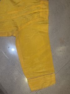 mirrored yellow straight women kurti