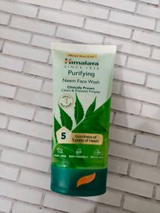 Himalaya Purifying Neem Face Wash