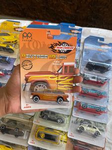 Papami Vintage Valor Diecast Car