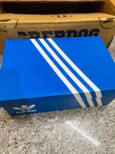Adidas Samba Sneakers