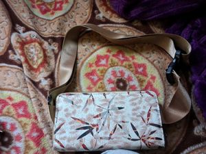 Wendy Venus Zip Around Wallet