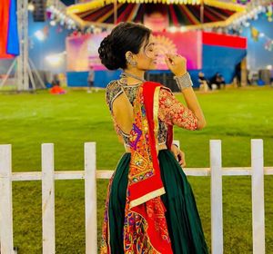 9 meter flair Navratri chaniya choli