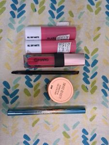 Makeup Lot: swiss beauty eyeliner and Matte Lipsti
