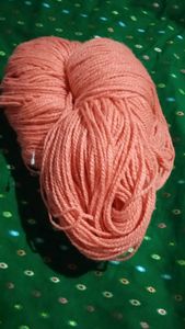 peach colour wool