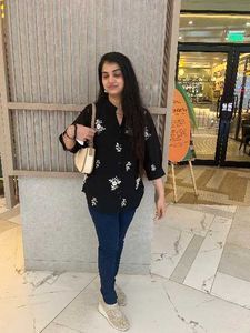 Stylish Black Floral Print Top