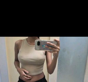 Trendy Beige Ribbed Tank Top