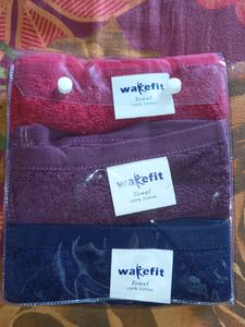 Wakefit Hand Towel (Pack Of 3)