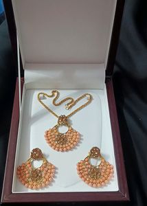 Beautiful Peach Necklace Set With Big Matching Earrings || Grab Now