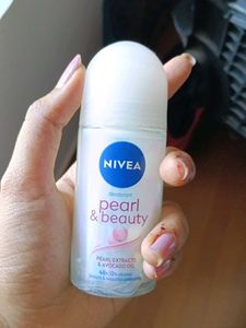 Nivea pearl and beauty roll on