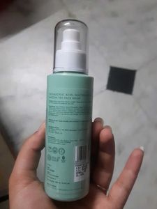 mCaffeine Face Wash Anti-Acne