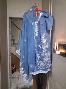 Blue Embroidered Kurta XL