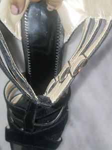 Stylish Black platform Heels Sandals