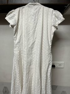 White Embroidered Kurta Zariii Work has No Stain🤍