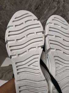 Stylish Women's Sneakers