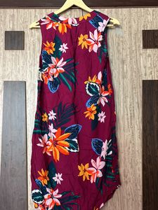 Old navy top for women