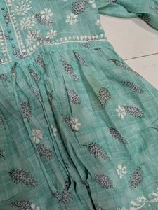 XXL Beautiful Teal Embroidered Kurta