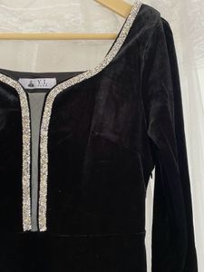 Elegant Black Velvet Party Dress