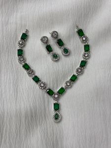 Emerald Green Necklace Set