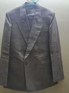 Cambridge Classic Double-Breasted Blazer