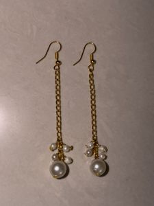 Elegant Pearl Dangle Earrings
