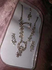 Jewelry Set with Necklace and Earrings