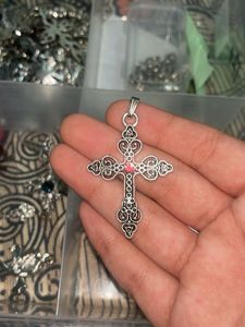 Cross Pendant Necklace pink diamond Charm