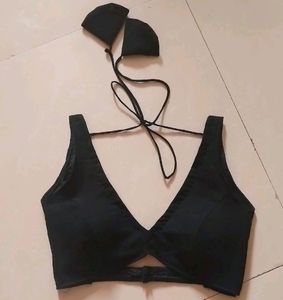 backless blouse (padded)