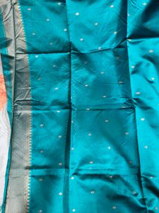 Elegant Paisley Print Saree