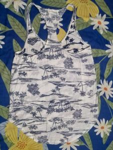 Women's Top