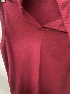 Sleeveless Collared Cherry Ribbed Top