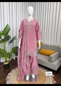 all size available new with tag hai aur fix price