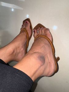 Stylish Square Toe Flip Flops