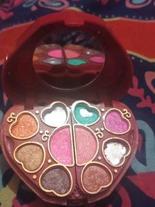 Vintage Heart Trinket Box