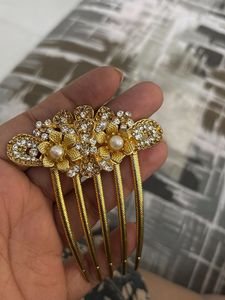 Gold Floral Hair Accessories