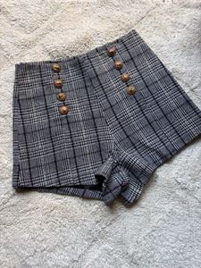 Vintage Plaid Double-Breasted Shorts