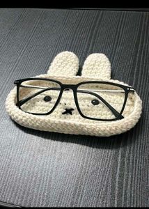 Crocheted accessories tray