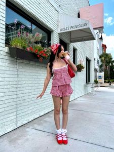 ✨cute red white strip short pant✨