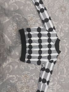 Stylish Black & White Print Top